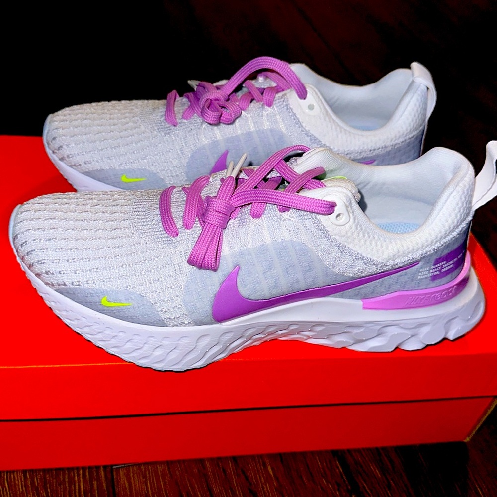 NEW! Never worn! Women’s Nike React Infinity Run FK3
